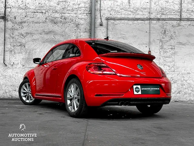 Volkswagen beetle s 2.0 122pk 2018 - afbeelding 14 van  42