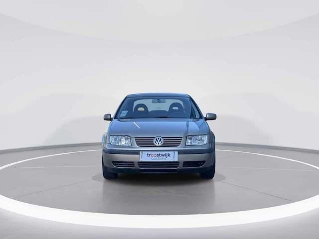 Volkswagen bora 2.0 car 2002 | 65-hv-ld - afbeelding 24 van  24