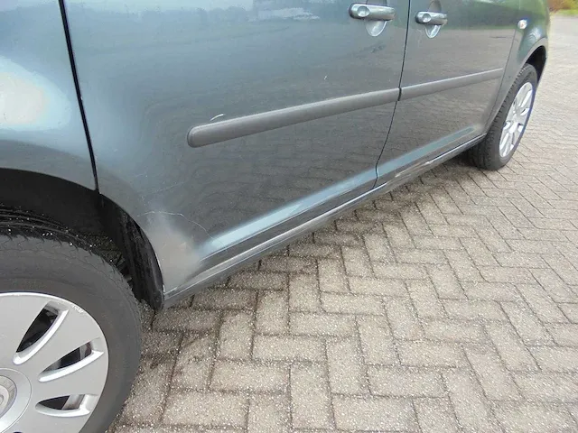 Volkswagen caddy - 1.9 tdi - 12-vjk-2 - afbeelding 13 van  17
