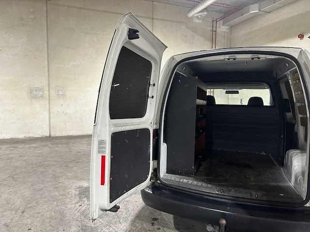 Volkswagen caddy 1.6 tdi 75pk 2011, 1-vpk-48 - afbeelding 18 van  34