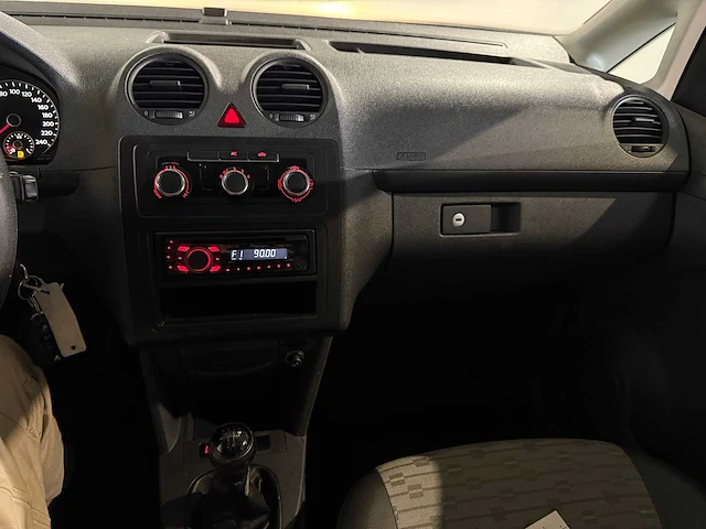 Volkswagen caddy 1.6 tdi koelwagen, 9-vsk-03 - afbeelding 3 van  13