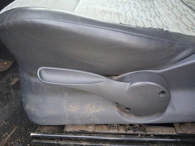 Volkswagen caddy 1.6 tdi maxi | 5-vzk-19 - afbeelding 24 van  27