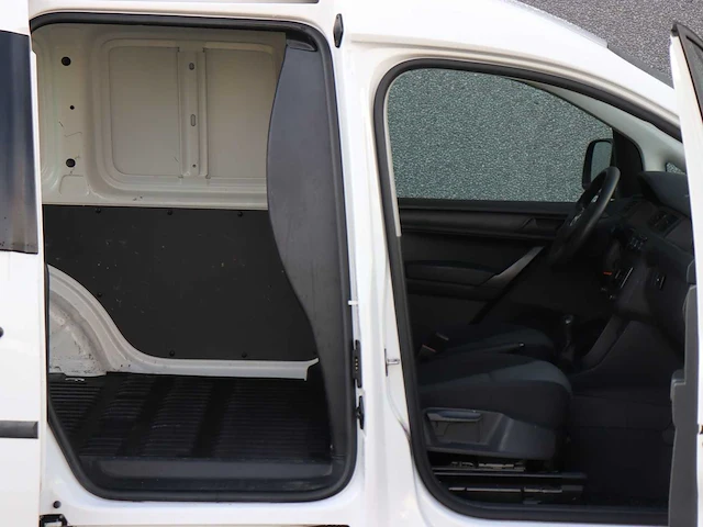 Volkswagen caddy 2.0 tdi l1h1 bmt comfortline | vbd-41-v - afbeelding 16 van  29