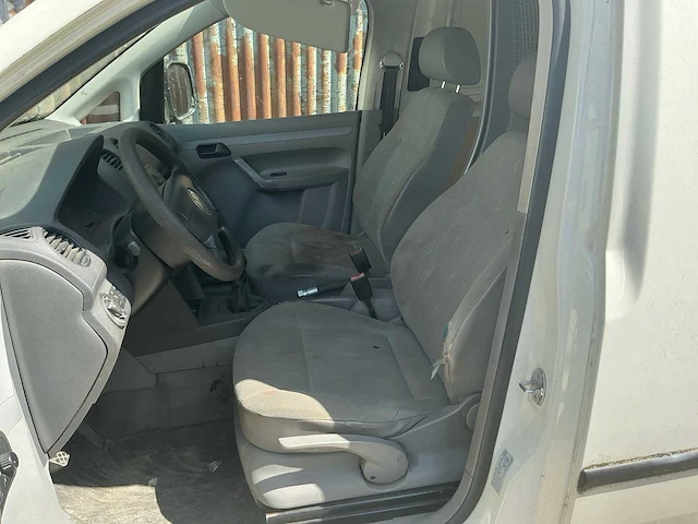 Volkswagen caddy bedrijfswagen (36-bv-kl) - afbeelding 13 van  17