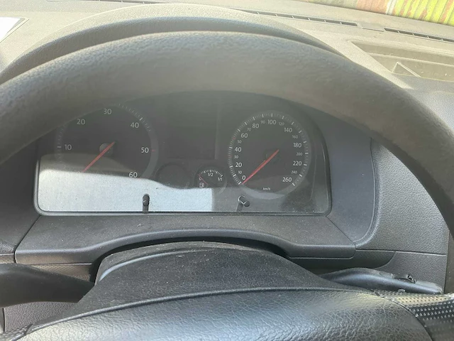 Volkswagen caddy bedrijfswagen (36-bv-kl) - afbeelding 15 van  17