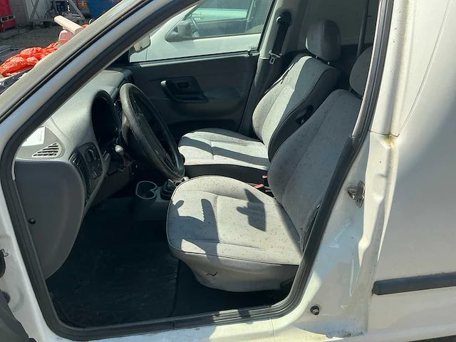 Volkswagen caddy bedrijfswagen (45-bl-fg) - afbeelding 21 van  22