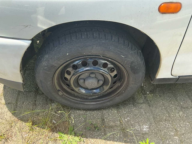 Volkswagen caddy bedrijfswagen (62-vt-zl) - afbeelding 14 van  24