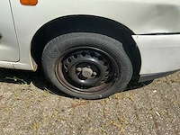 Volkswagen caddy bedrijfswagen (62-vt-zl) - afbeelding 15 van  24