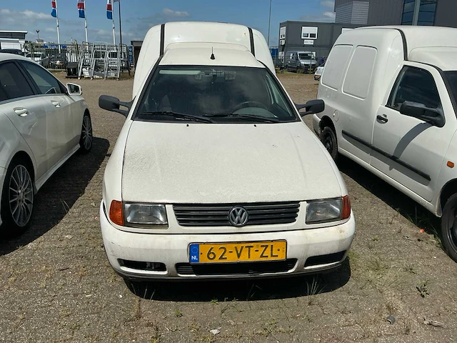 Volkswagen caddy bedrijfswagen (62-vt-zl) - afbeelding 12 van  24