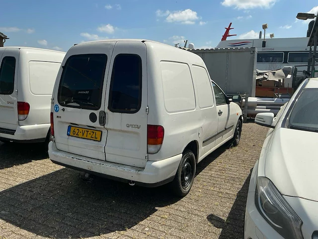 Volkswagen caddy bedrijfswagen (62-vt-zl) - afbeelding 19 van  24