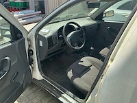 Volkswagen caddy bedrijfswagen (62-vt-zl) - afbeelding 22 van  24