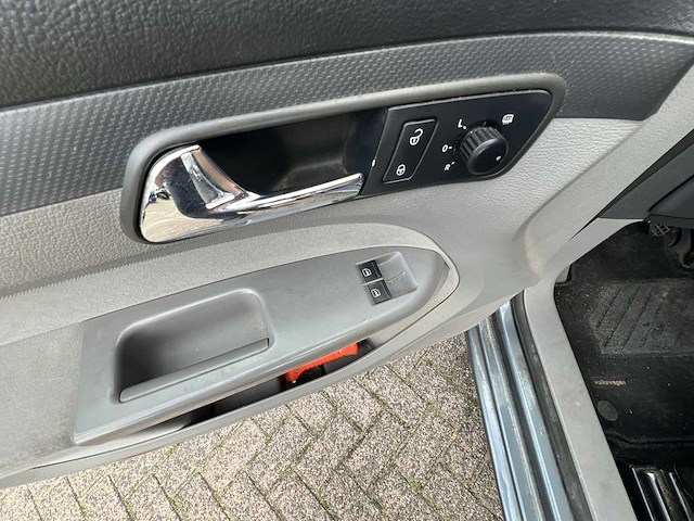 Volkswagen caddy maxi 1.9 tdi comfortl 7persoons 2010 | 17-nbk-2 - afbeelding 24 van  25