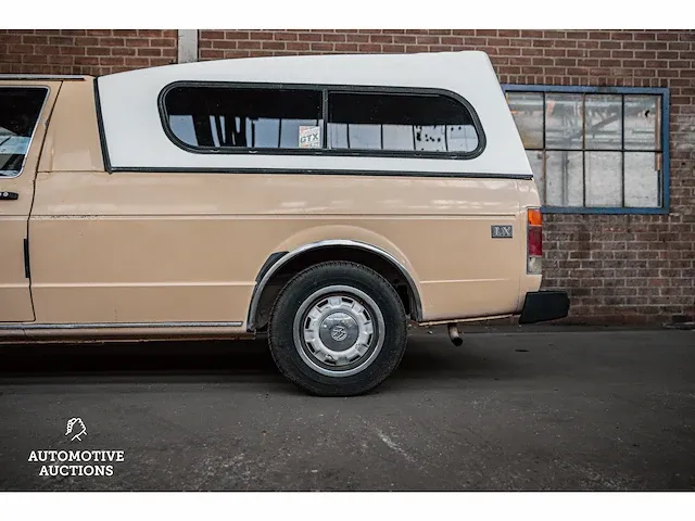 Volkswagen caddy mk1 pick-up - afbeelding 8 van  62