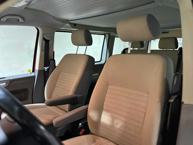 Volkswagen california 2.5 camper (hefdak) 174pk 2005 (automaat), 72-tb-bh youngtimer - afbeelding 18 van  43