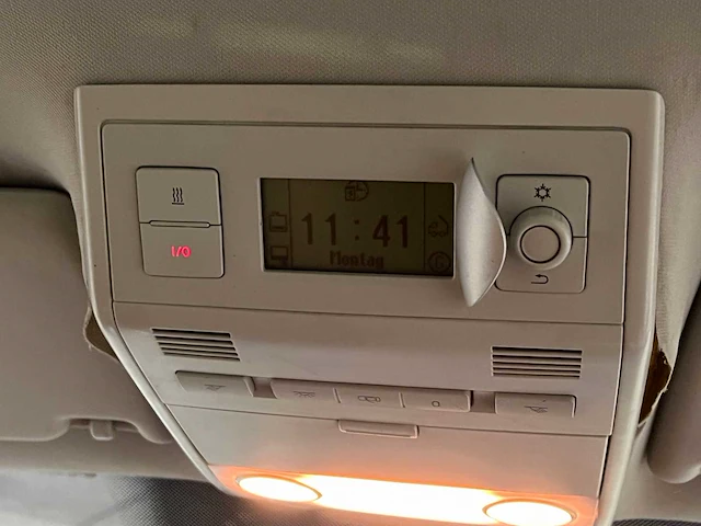 Volkswagen california 2.5 camper (hefdak) 174pk 2005 (automaat), 72-tb-bh youngtimer - afbeelding 37 van  43