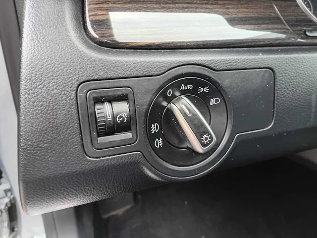 Volkswagen cc 2.0 tdi bluemotion, 39-zlj-9 - afbeelding 15 van  26