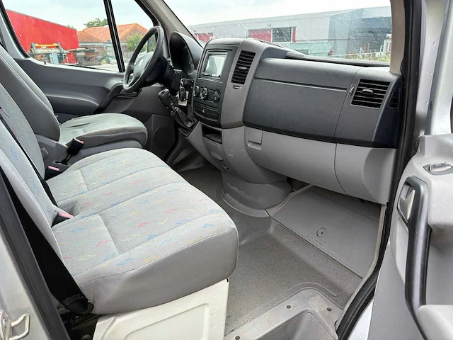 Volkswagen crafter 32 2.5 tdi l2 autotransporter , 04-vxs-4 - afbeelding 21 van  22