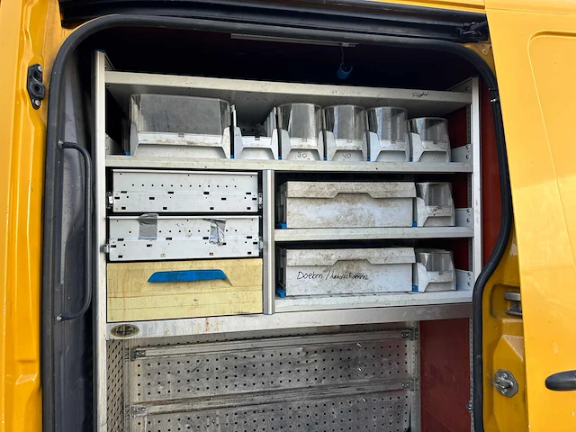 Volkswagen crafter 35 2.0 tdi bmdc 136pk 2015, vl-374-h bedrijfswagen - afbeelding 17 van  35