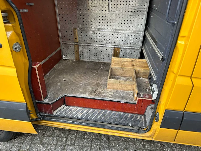 Volkswagen crafter 35 2.0 tdi bmdc 136pk 2015, vl-374-h bedrijfswagen - afbeelding 25 van  35