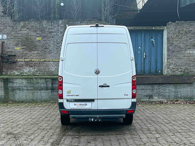 Volkswagen crafter 35 2.0 tdi l2h1 109pk 2013, vd-764-p - afbeelding 3 van  35