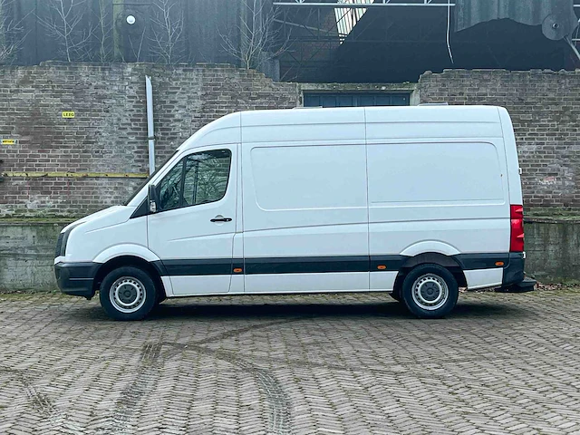 Volkswagen crafter 35 2.0 tdi l2h1 109pk 2013, vd-764-p - afbeelding 6 van  35