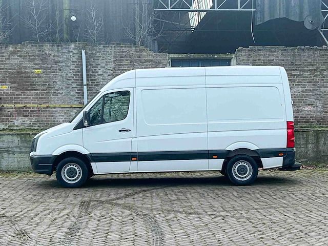 Volkswagen crafter 35 2.0 tdi l2h1 109pk 2013, vd-764-p - afbeelding 7 van  35