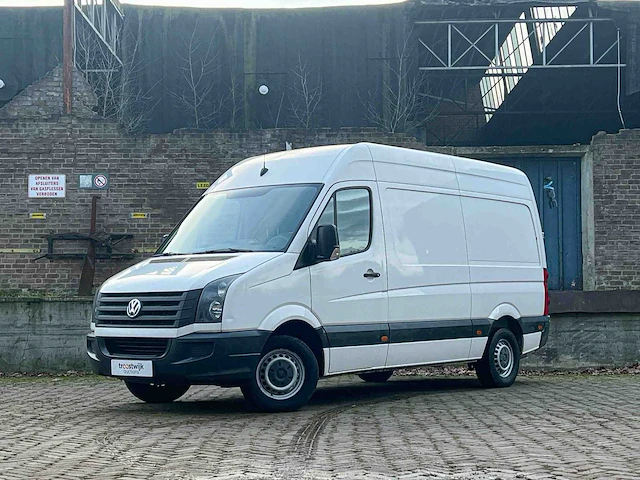 Volkswagen crafter 35 2.0 tdi l2h1 109pk 2013, vd-764-p - afbeelding 1 van  35