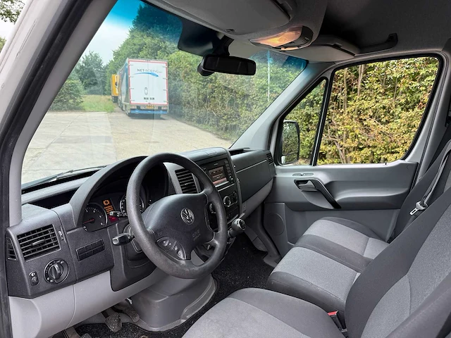 Volkswagen crafter 35 2.0 tdi l2h1, v-634-bz - afbeelding 11 van  13