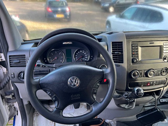 Volkswagen crafter 35 2.0 tdi l3h1, v-931-hh - afbeelding 8 van  13