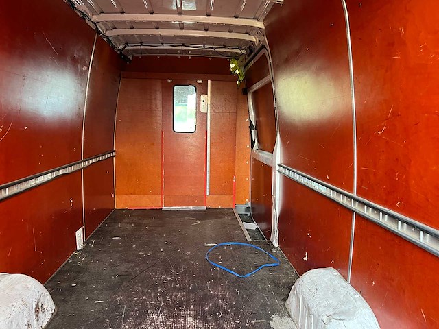 Volkswagen crafter 35 2.0 tdi l3h1, v-931-hh - afbeelding 13 van  13