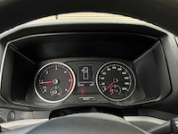 Volkswagen crafter 35 2.0 tdi l4 177pk 2018, vnn-83-d bedrijfswagen - afbeelding 9 van  27