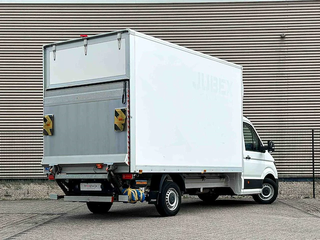 Volkswagen crafter 35 2.0 tdi l4 177pk 2018, vnn-83-d bedrijfswagen - afbeelding 25 van  27