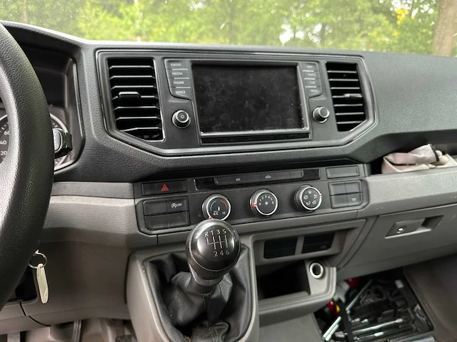 Volkswagen crafter 35 2.0 tdi l4 el highline 177pk 2018, v-106-nz bedrijfswagen - afbeelding 13 van  35