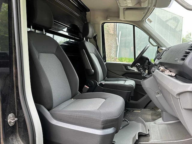 Volkswagen crafter 35 2.0 tdi l4 el highline 177pk 2018, v-106-nz bedrijfswagen - afbeelding 16 van  35