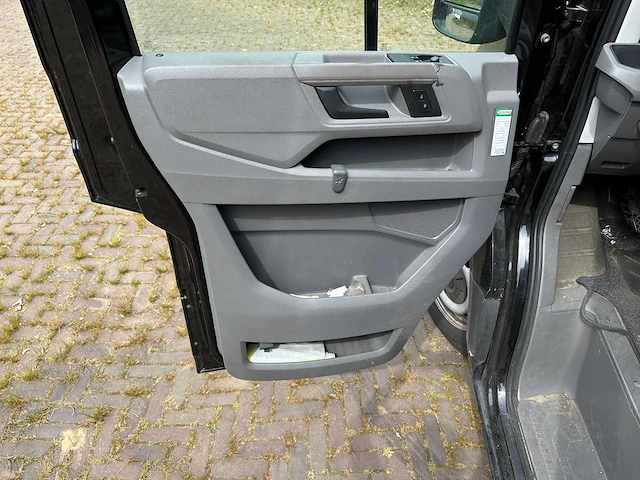 Volkswagen crafter 35 2.0 tdi l4 el highline 177pk 2018, v-106-nz bedrijfswagen - afbeelding 19 van  35