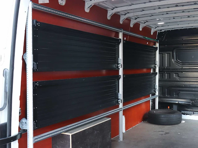 Volkswagen crafter 35 2.0 tdi l5h3 comfortline van | vht-30-t - afbeelding 5 van  26