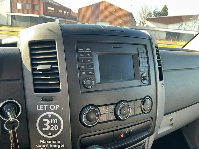 Volkswagen crafter bedrijfswagen vn-006-s - afbeelding 17 van  34