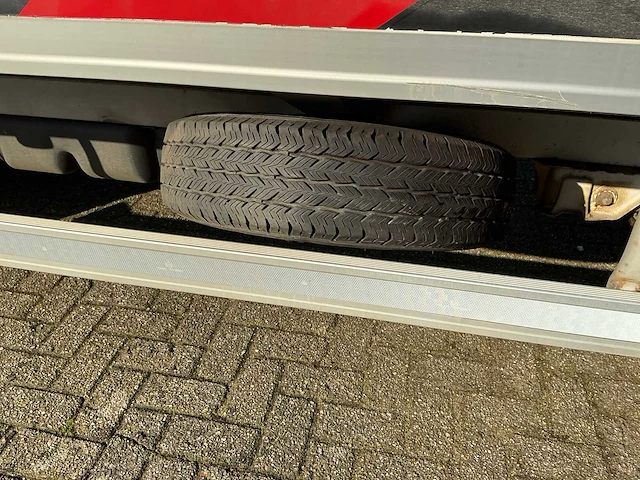 Volkswagen crafter bedrijfswagen vn-006-s - afbeelding 33 van  34