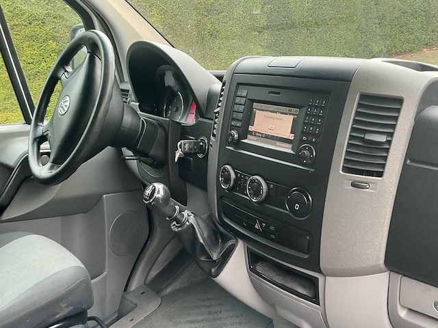 Volkswagen crafter tdi l2h2 camper bus hzg-42-r - afbeelding 32 van  78