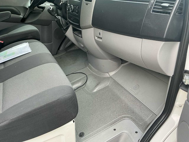 Volkswagen crafter tdi l2h2 camper bus hzg-42-r - afbeelding 38 van  78