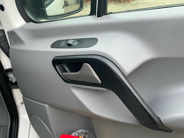 Volkswagen crafter tdi l2h2 camper bus hzg-42-r - afbeelding 40 van  78