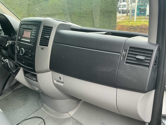 Volkswagen crafter tdi l2h2 camper bus hzg-42-r - afbeelding 41 van  78