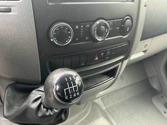 Volkswagen crafter tdi l2h2 camper bus hzg-42-r - afbeelding 47 van  78