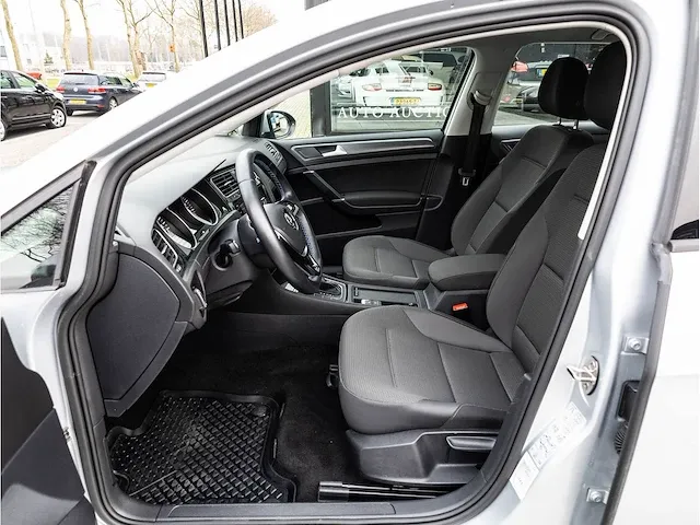Volkswagen e-golf 100kw automaat 2019 navigatiesysteem climate control carplay android full led, t-220-sr - afbeelding 3 van  25