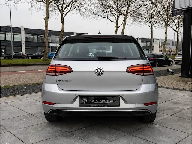 Volkswagen e-golf 100kw automaat 2019 navigatiesysteem climate control carplay android full led, t-220-sr - afbeelding 20 van  25