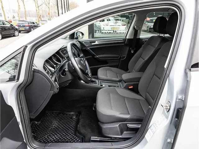 Volkswagen e-golf 100kw automaat 2019 navigatiesysteem climate control carplay android full led, t-220-sr - afbeelding 3 van  25