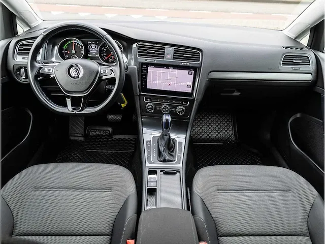Volkswagen e-golf 100kw automaat 2019 navigatiesysteem climate control carplay android full led, t-220-sr - afbeelding 6 van  25