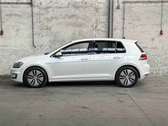 Volkswagen e-golf 136pk 2014, r-252-bj - afbeelding 8 van  43