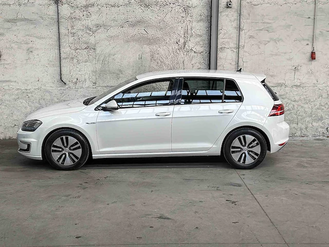 Volkswagen e-golf 136pk 2014, r-252-bj - afbeelding 9 van  43