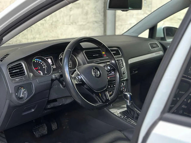 Volkswagen e-golf 136pk 2014, r-252-bj - afbeelding 10 van  43